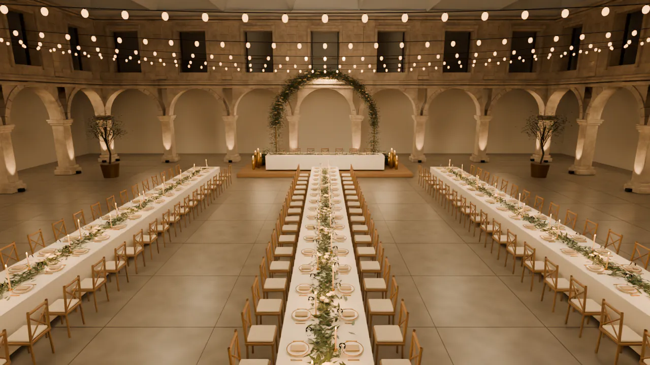 Claustro do Convento do Beato montado para casamento: três mesas imperiais com toalhas de linho, grinaldas de oliveira e velas, luzes de festão e arco de flores atrás da mesa dos noivos